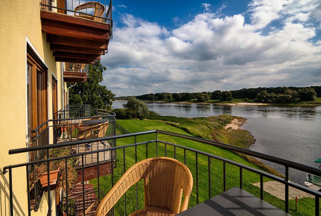 Hotel Elbterrassen Zu Brambach Dessau-Rosslau Zewnętrze zdjęcie