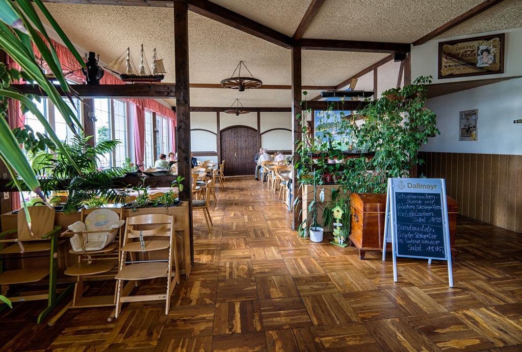 Hotel Elbterrassen Zu Brambach Dessau-Rosslau Zewnętrze zdjęcie